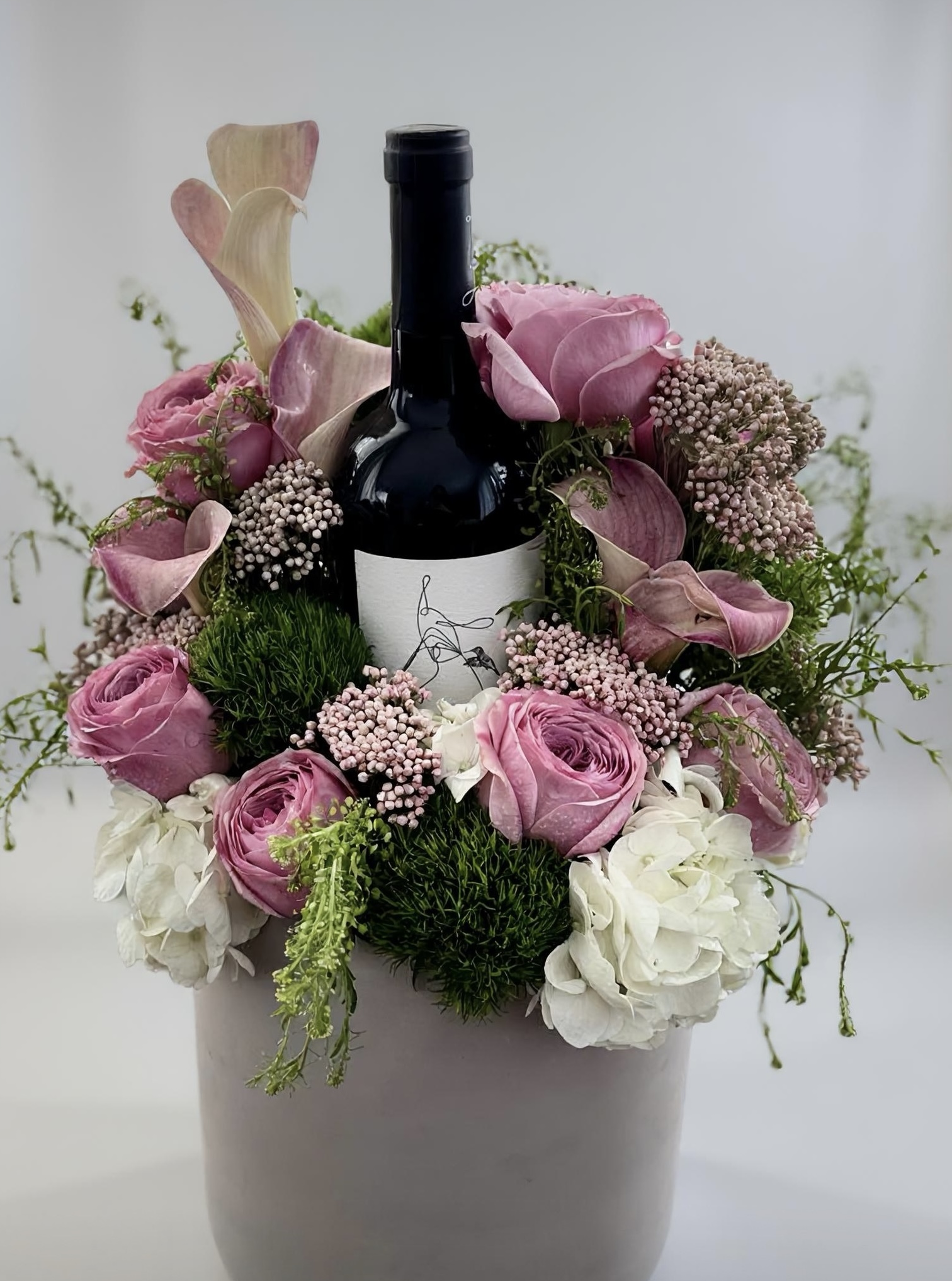 Grand Vintage Arrangement (Medium)